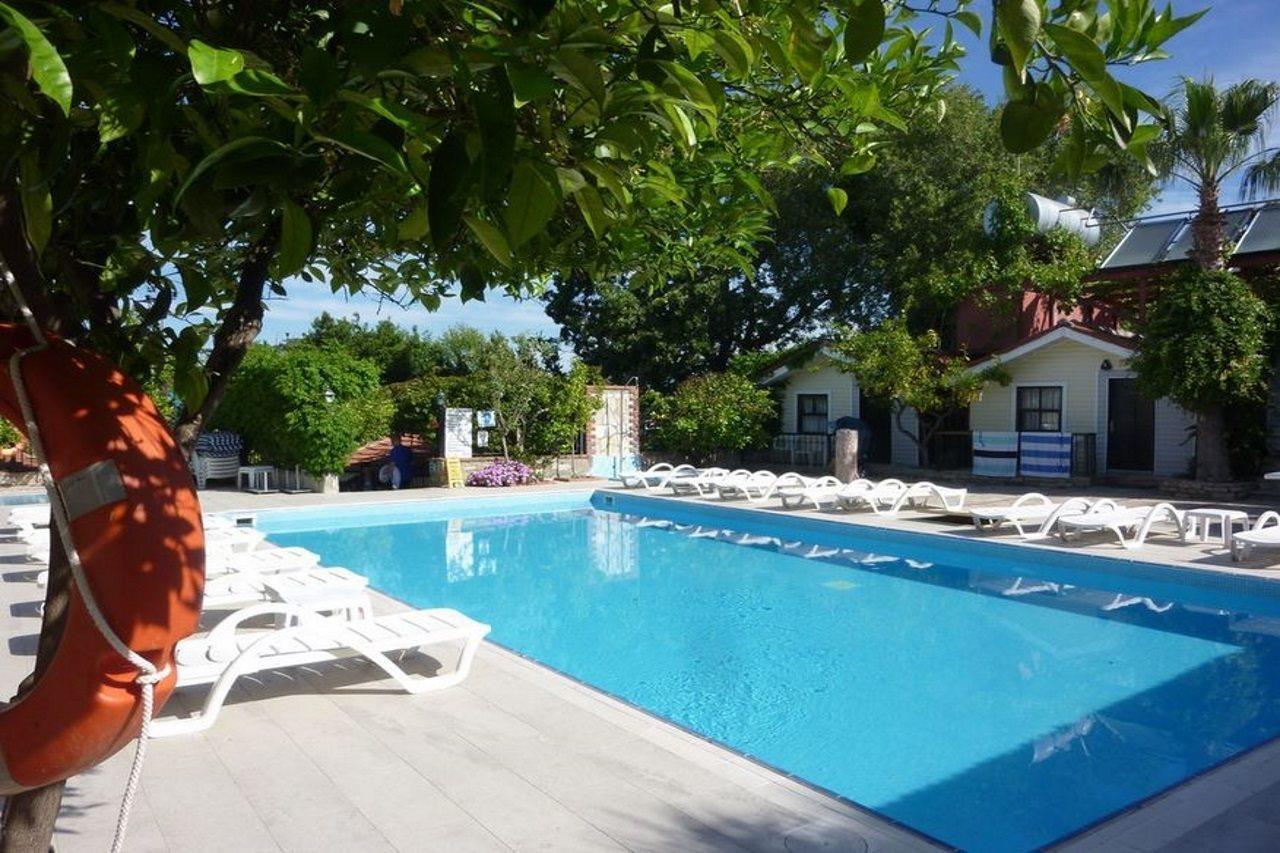 Leda Beach Hotel Side Eksteriør billede